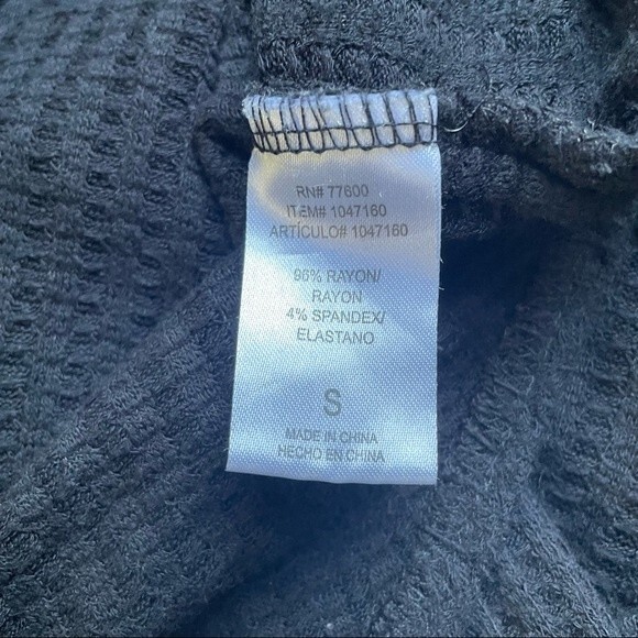 Chaser Thermal Tee Black Waffle Knit Long Sleeve Layering Top Women’s Size Small - Picture 7 of 9